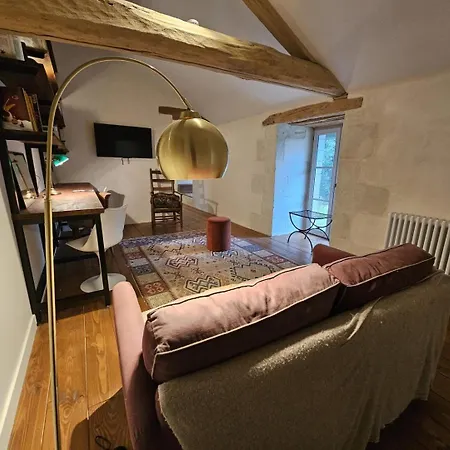 De La Petite Touche * Antogny-le-Tillac