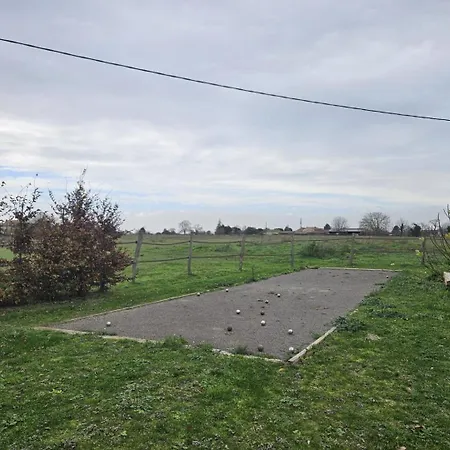 Дом отдыха De La Petite Touche Antogny-le-Tillac